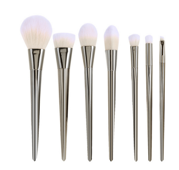 Makeup Brush Kit (7 Pcs)